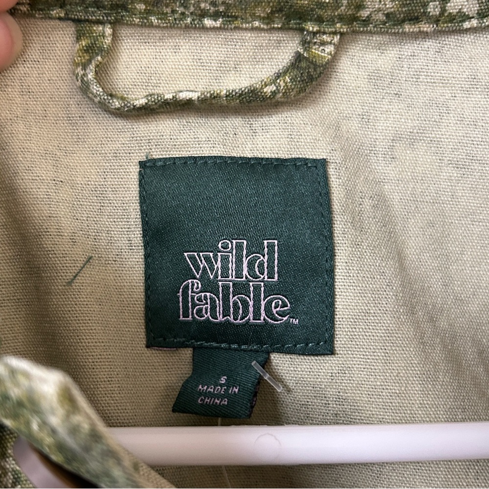 NEW Wild Fable Women's Casual Canvas Cropped Jacket Green Floral - Picture 3 of 7